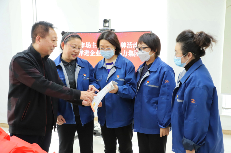 錦州市開展“進(jìn)企業(yè)，摸實情”活動。