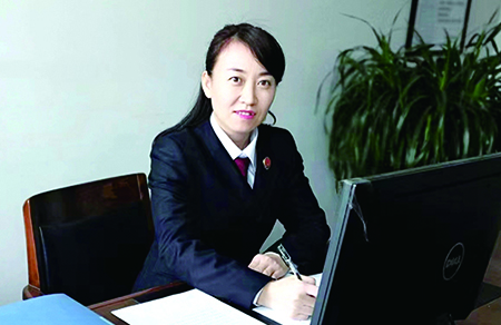 關坤玉