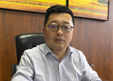 鞍山市人才和人力資源服務(wù)協(xié)會(huì) 會(huì)長、黨支部書記 叢新一